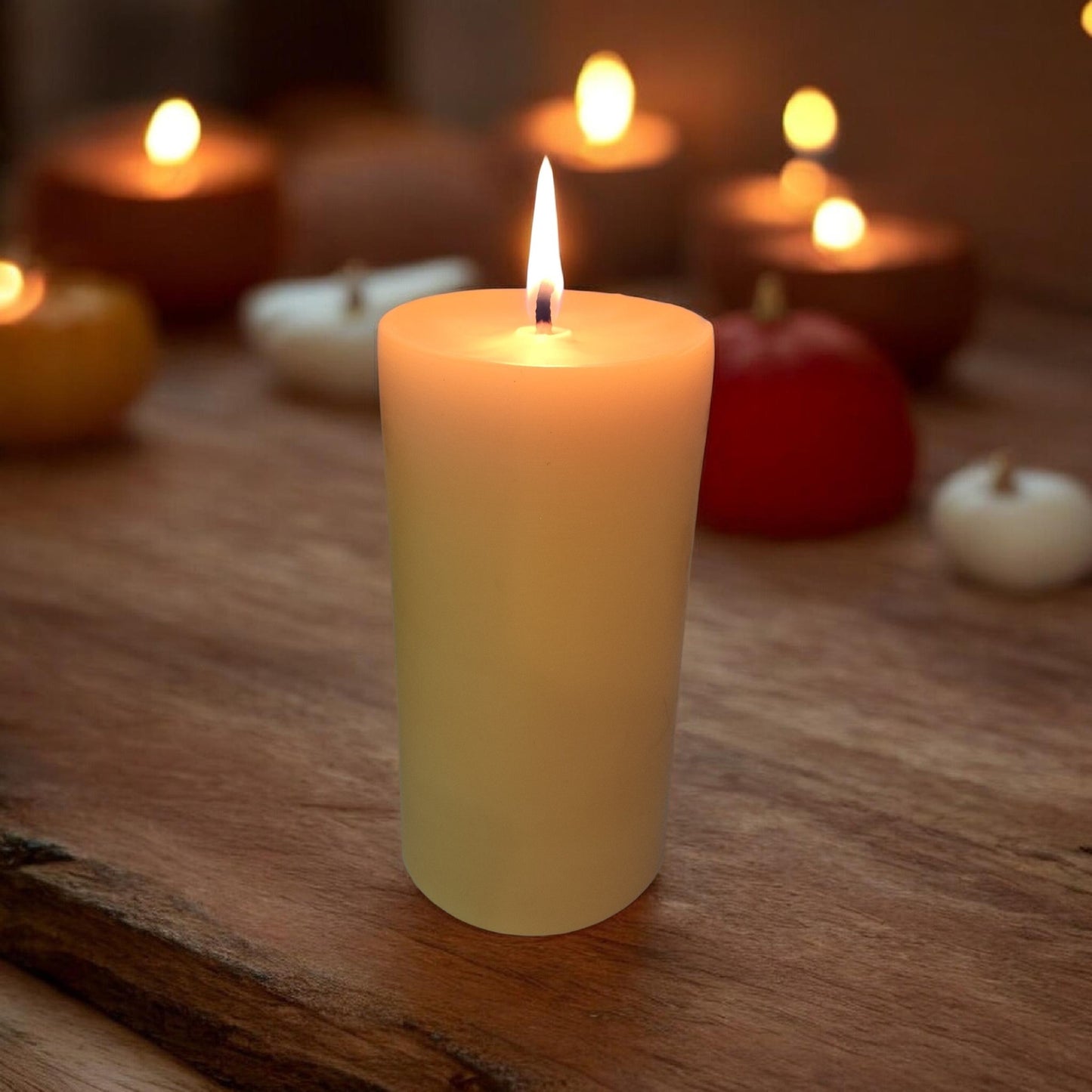 Large Traditional Beeswax piliar candle