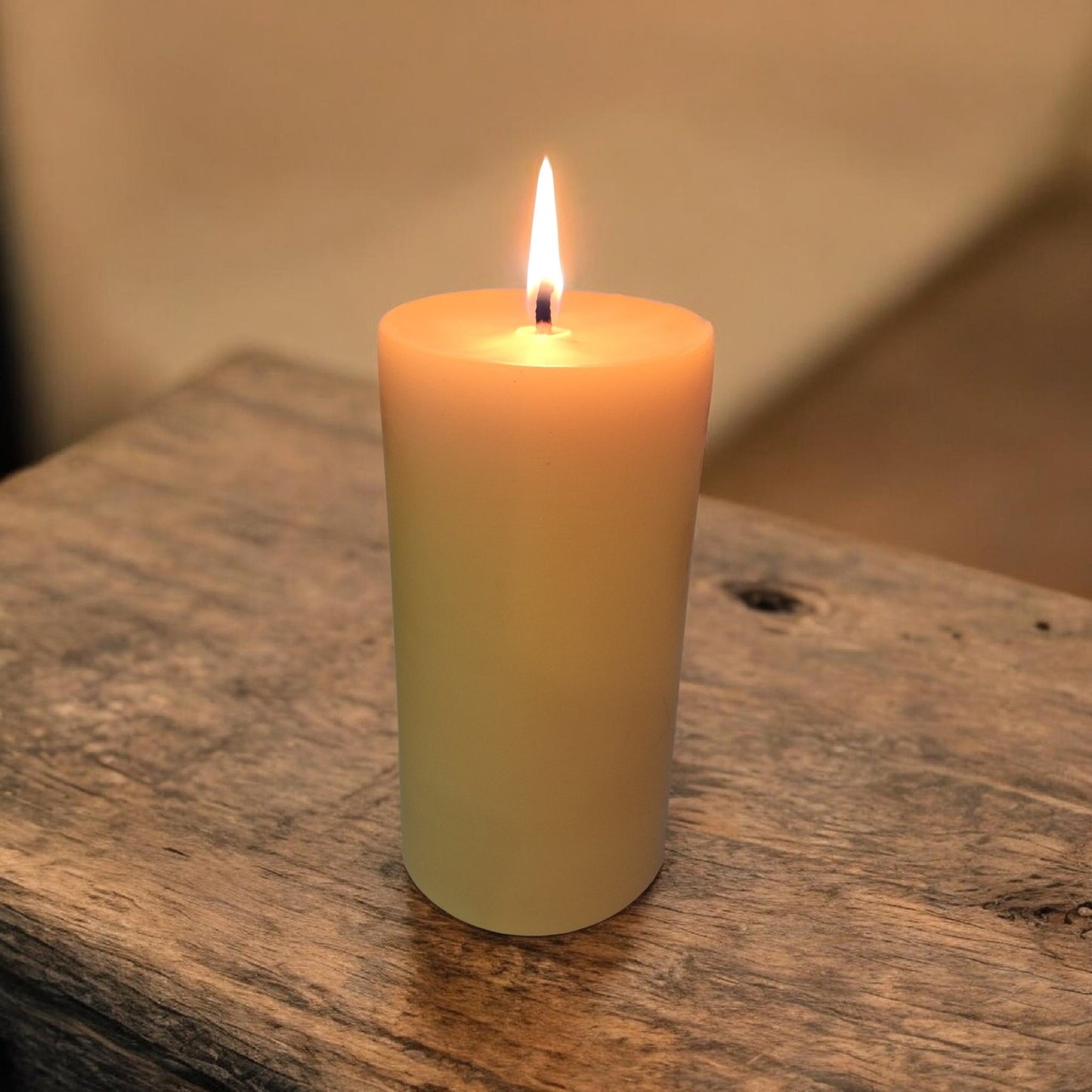 Large Traditional Beeswax piliar candle